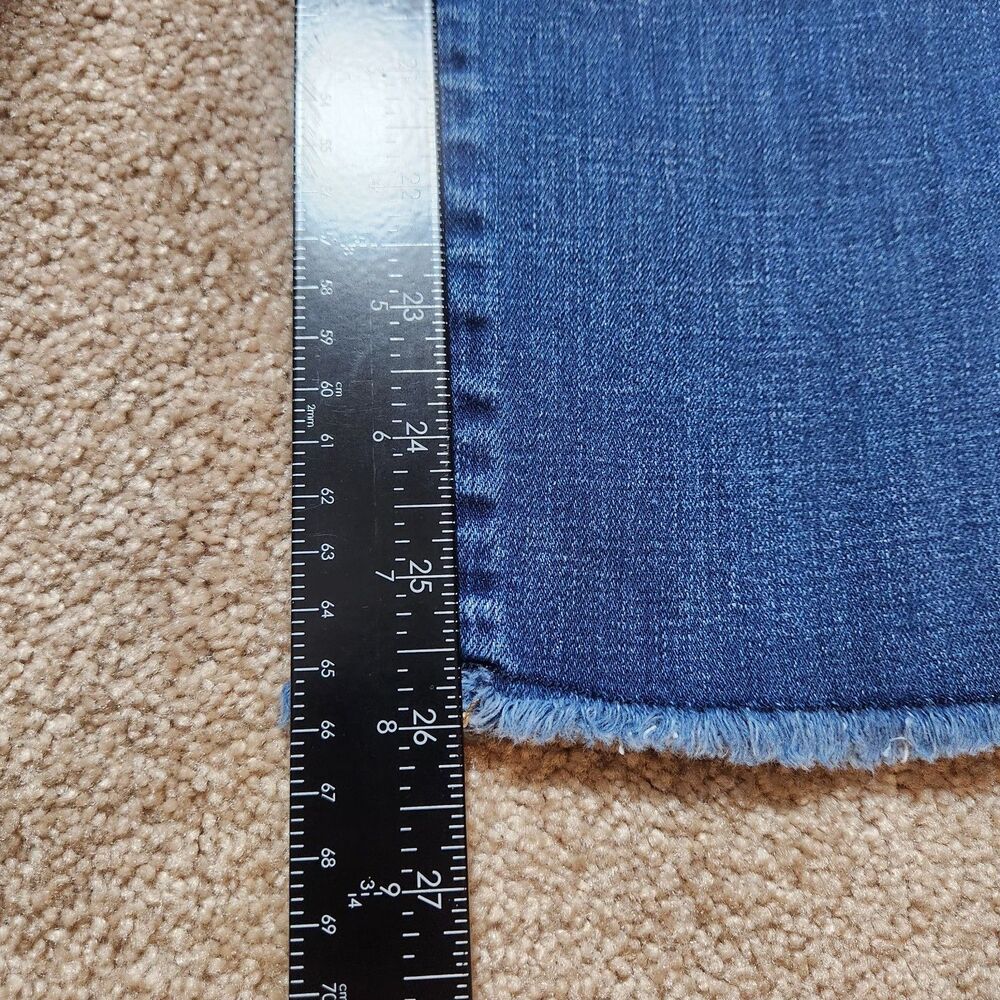 Chico's Women 8 So Slimming Girlfriend Slim Leg Ankle Mid Rise Jeans - Picture 7 of 10